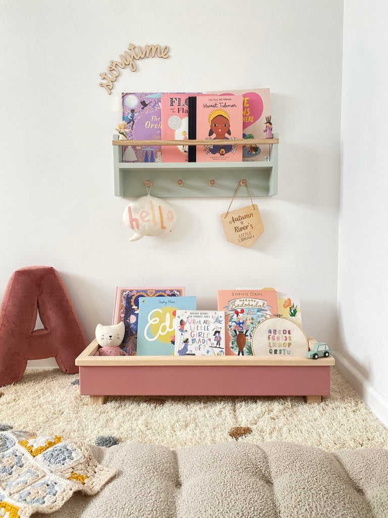 Autumn's Corner: The Colour Pop Book & Toy Trough - Acorn & Pip_Autumns Corner