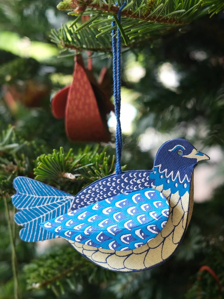 East End Press: Dove Board Christmas Decoration - Acorn & Pip_East End Press