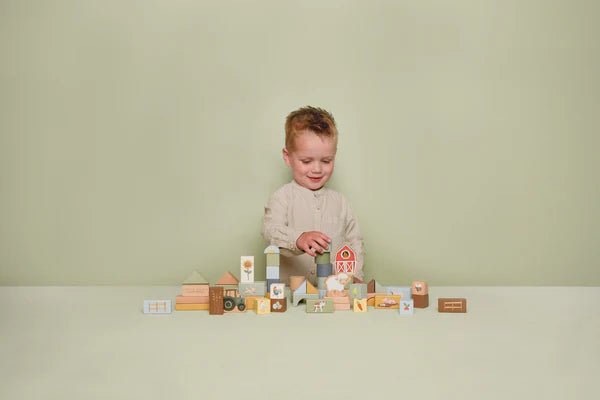 Little Dutch: Building Blocks - Little Farm - Acorn & Pip_Little Dutch