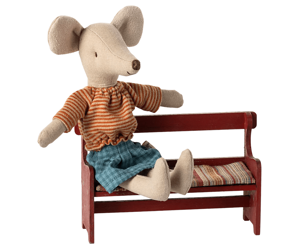 Maileg: Bench - Red (Mouse) - Acorn & Pip_Maileg