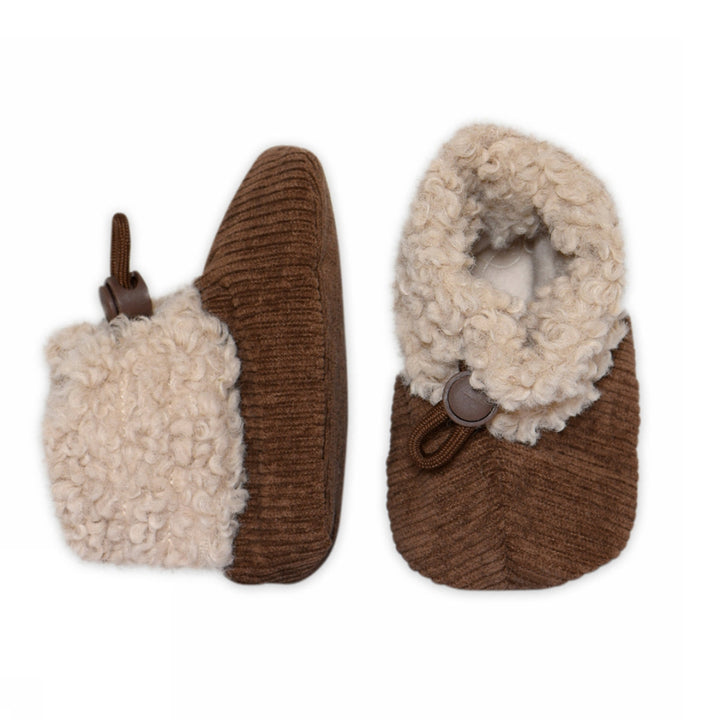 Brown fluffy baby textile slippers
