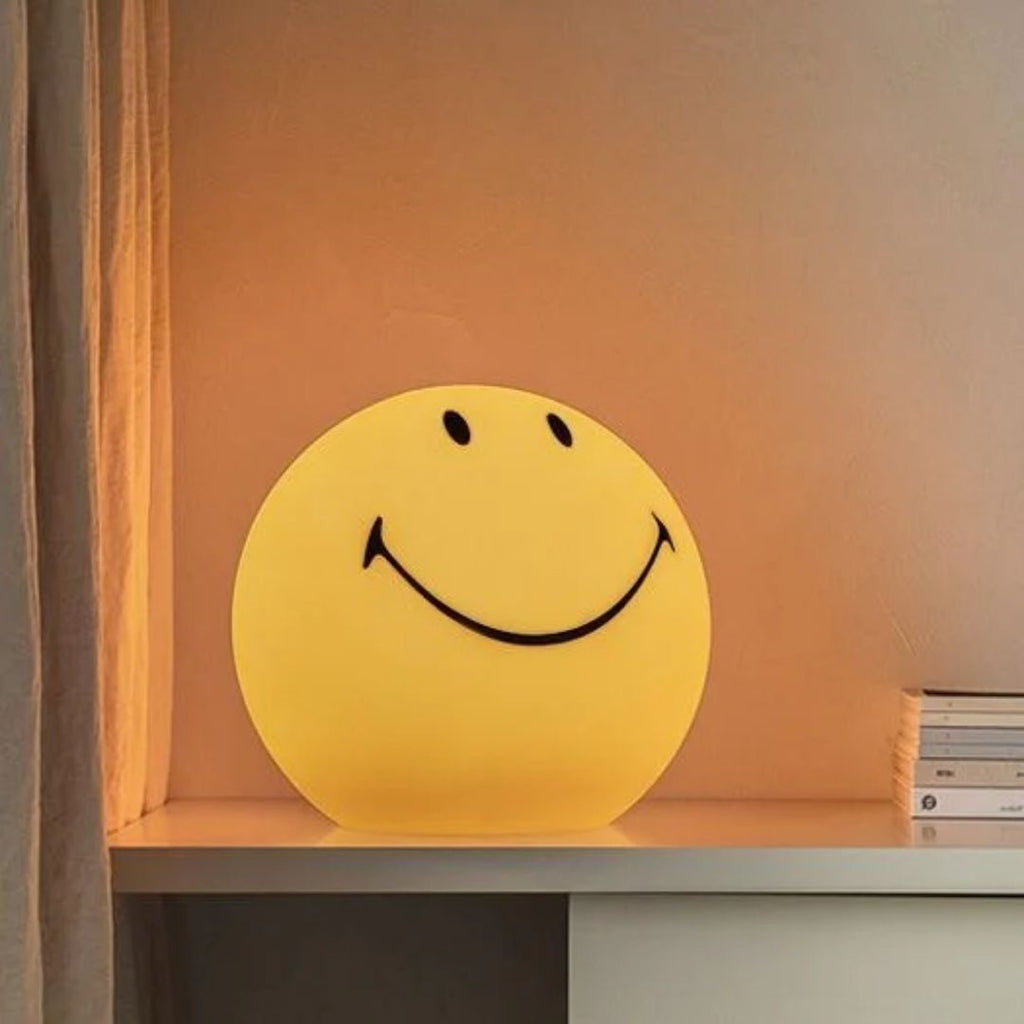 Mr Maria: Smiley Lamp - Acorn & Pip_Mr Maria