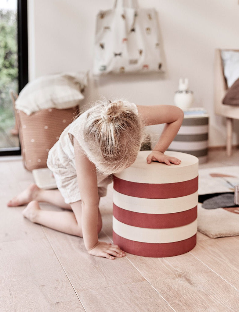 OYOY: Iro Stacking Stool - Vanilla / Nut - Acorn & Pip_OYOY