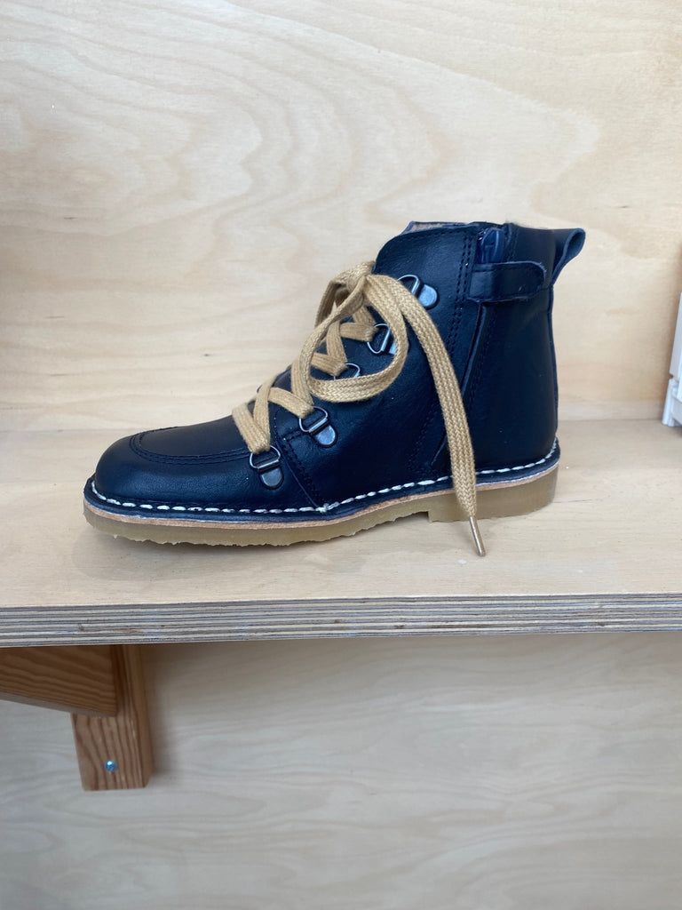 Petasil: Kent Wool Lining Boots - Navy Leather - Acorn & Pip_Petasil