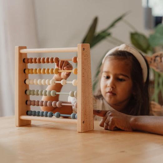 Little Dutch: Vintage Abacus - Acorn & Pip_Little Dutch